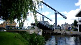 preview picture of video 'De Grote Brug, ophaalbrug Langeraar'