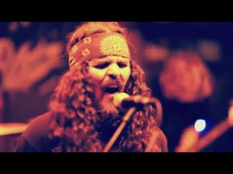 Brant Bjork & The Low Desert Punk Band "Freaks Of Nature"