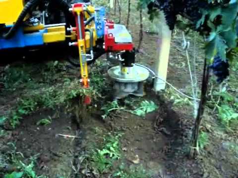 Attrezzatura per vigne con scalzatore rotativo 4 petali modello EXPO SINGOLO R