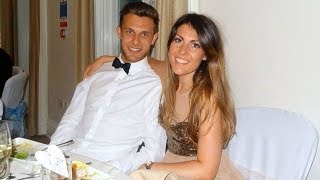 Mom Meets Son-In-Law, Later Photo Gives Her Chills