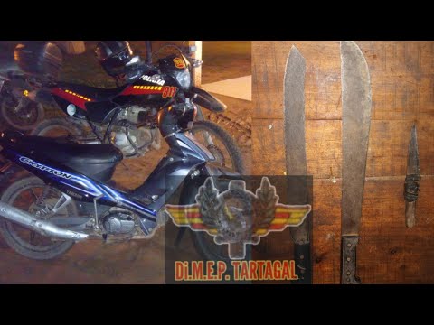 Policia de Salta. Motovehiculo Recuperado y detenidos - Armas blancas secuestradas DiMEP- TARTAGAL 
