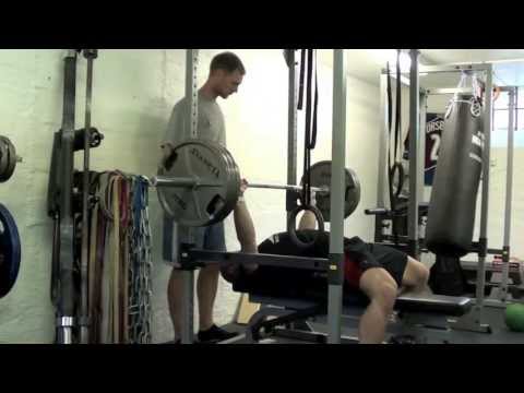 Benkpress 140 kg