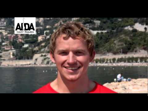 Odstartuj cestu českých freediverů za medailemi na MS týmů!