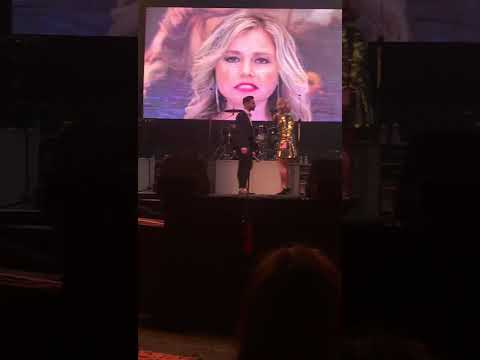 Carla Blondie ft. Telmo Alves - Ainda bem (ao vivo)