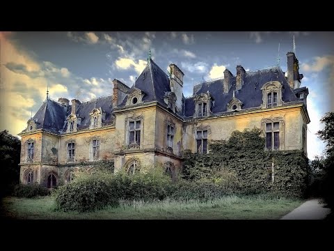 Found a Hidden Chamber in a Fully Intact 13th-Century Abandoned Castle