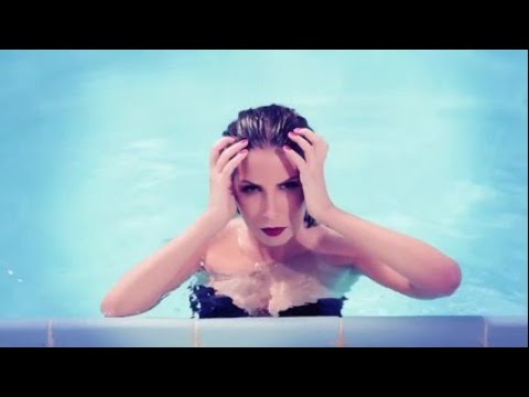 Tuğba Özerk - Kolay Değil