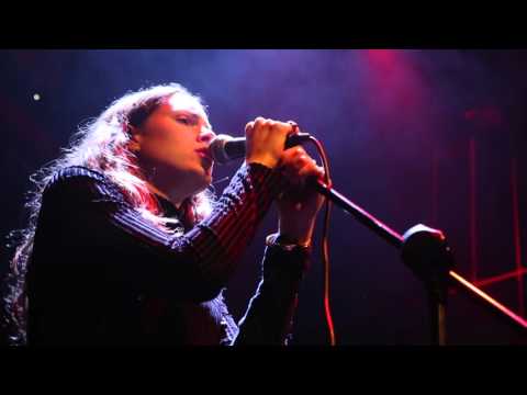 Lara Di Lara - Die With Nothing To Hide (live)