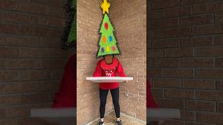 Rockin’ around the Christmas tree! 🎄 #christmas #christmascountdown #riceart