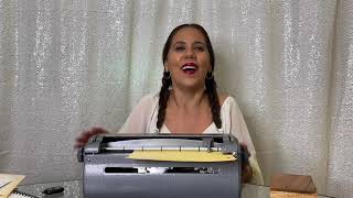 World Braille Day: Perkins Brailler typewriter &amp; braille box to start learning the braille system!