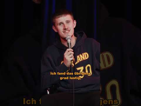 Unnötiges Studienfach | 4 Feinde Live