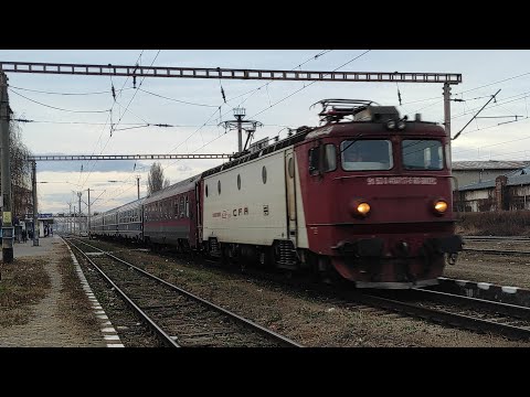 Tren IR1656 Suceava - Bucuresti Nord trece cu spaima prin Pascani cu EA717 - 29.11.2021