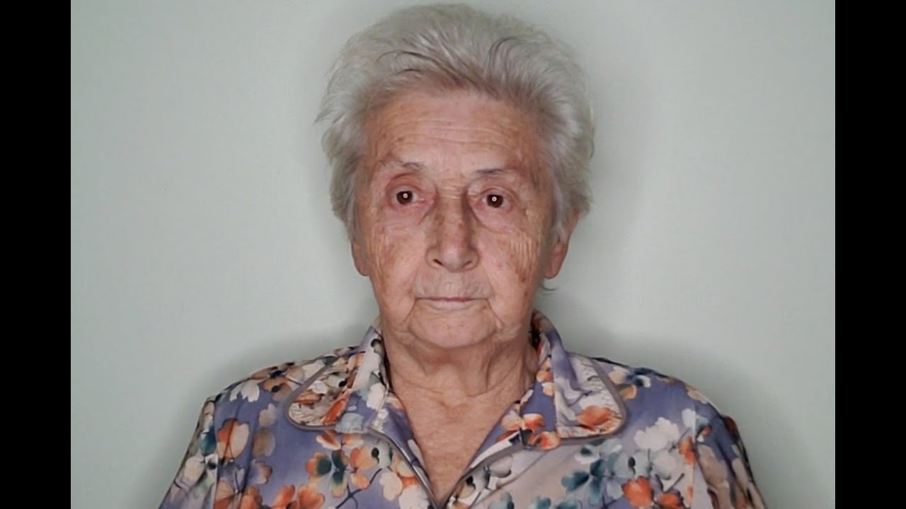 MAQUIAGEM EM PELE MADURA DE 80 ANOS - Maquiei a avó do meu marido!