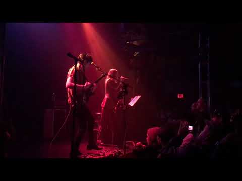 Evan and Zane “Sunday Bloody Sunday” Evan Rachel Wood Zane Carney Live At The Troubadour