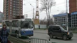 preview picture of video 'Obus in Saransk Троллейбус в Саранске у ост  Володарского'