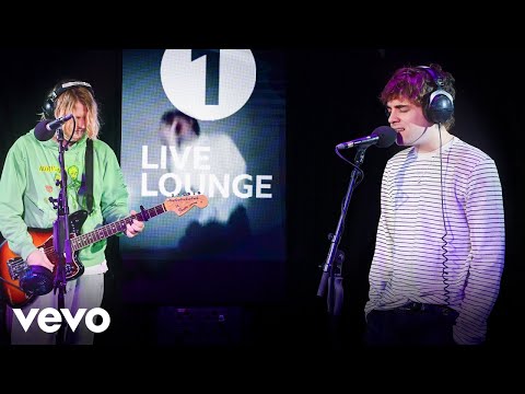 Royel Otis - i hate this tune in the Live Lounge