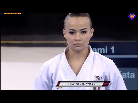 Kata SUPARINPEI của VĐV Viviana Bottaro NƯỚC Italia.