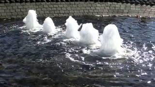 preview picture of video '[ZR-200]銚子駅前の噴水[30-120fps] -The fountain in front of Choshi Station-'
