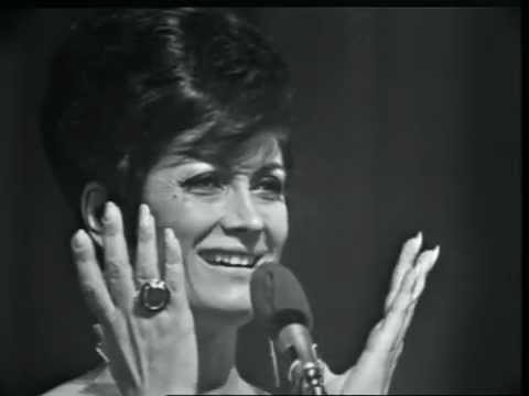 Yaffa Yarkoni יפה ירקוני - Romania (live in France, 1967)