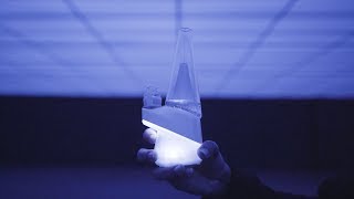 The Puffco Lucid Lighting Peak