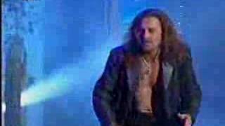 Videoklip: Kabát - Ráno jedem dál s textom piesne Videoklip Kabát - Ráno jedem dál s textom piesne