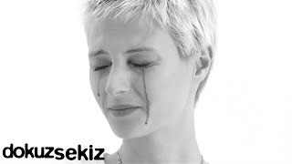 Dolu Kadehi Ters Tut - Duvar (Ezginin Günlüğü 40 Yıllık Şarkılar) (Official Video)