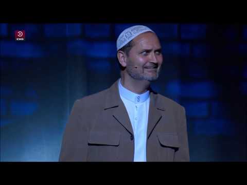 Cirkusrevyen 2016 - En moderat muslim
