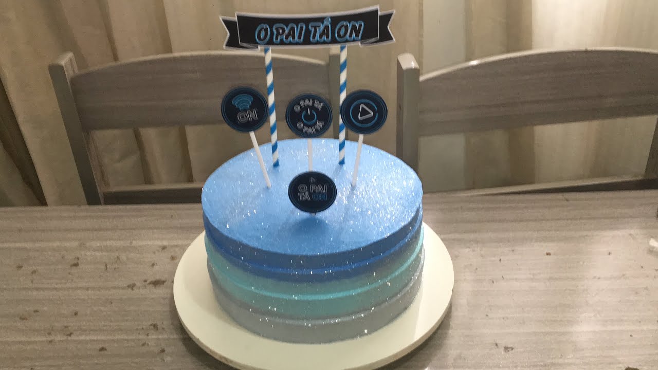 Bolo tema O PAI TÁ ON