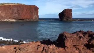 Sweetheart Rock at Hulopo'e Beach in Lanai, Hawaii