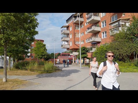 Walking in Stockholm Suburb Skarpnäck (4K, 60fps)