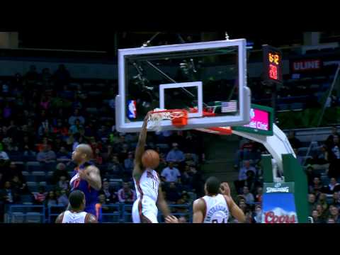 Brandon Knight Finishes Fast-break with Thunderous Jam