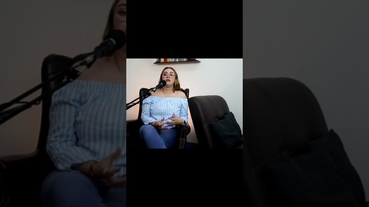 Azul Rubi Yarett Arenas Corona-1