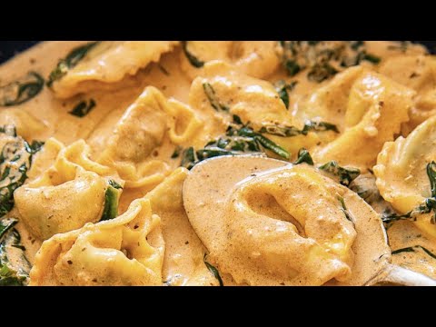 Tortellini Sauce with Creamy Tomato and Spinach | Creamy Tomato Pasta Recipe!