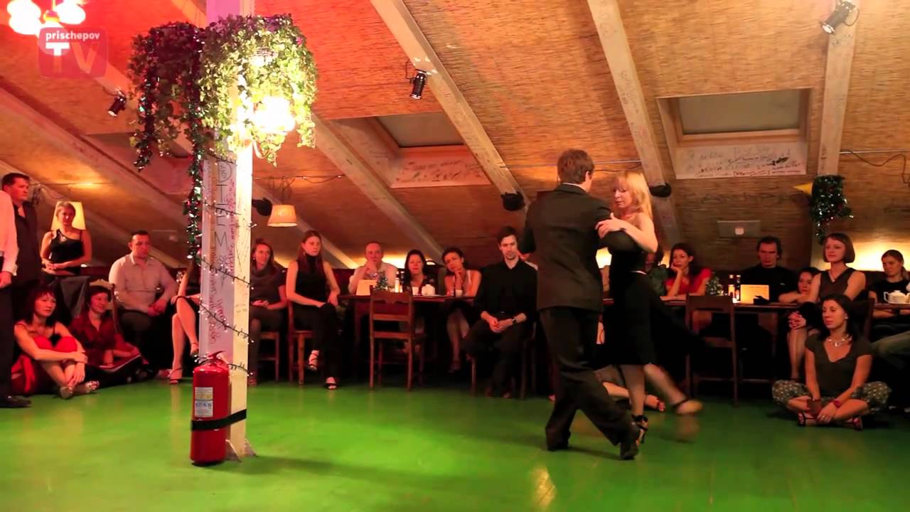 Rodion Khramutichev & Irina Petrichenko, Russia, Moscow, Milonga "Na Cherdake" 20.12.2010