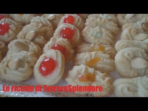 Pasticcini in pasta di mandorle