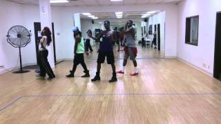 Ciara - Keep On Looking