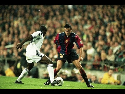 [HIGHLIGHTS] LaLiga 2000/01: FC Barcelona - Real Madrid (2-0)