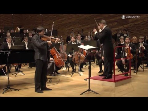 Maxim Rysanov plays Schnittke Viola Concerto with TNSO under Alexander Sladkovsky
