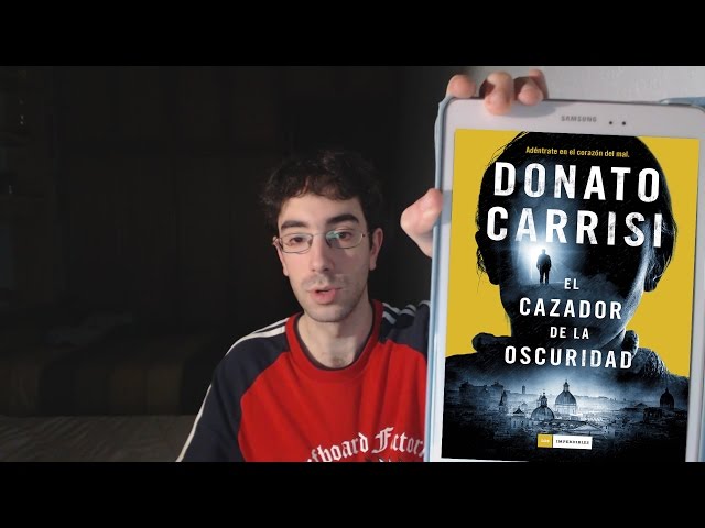 Vídeo relacionado con El cazador de la oscuridad