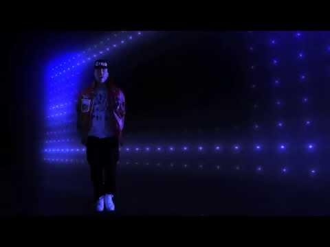 Dr. Knarf - Nr. 5 lebt / Numero 5 vive - CON SUBTITOLUS - ACTIVAR DEBAJO SOBRE "CC"#HKCFGZ