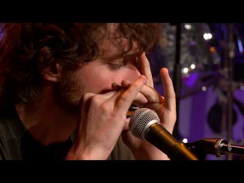 John Moreland - Sallisaw Blue (Live on eTown)