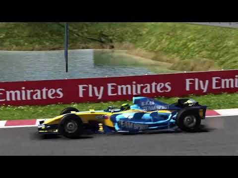 F1™ 2017: 2006 Renault F1 car vs Classic 1990s F1 cars