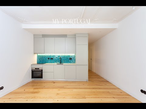 Bright and charming 1-bedroom apartment with balcony in Lisbon’s Mouraria