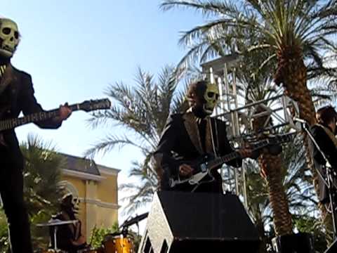 Viva Las Vegas 14  2011 Los Tiki Phantoms