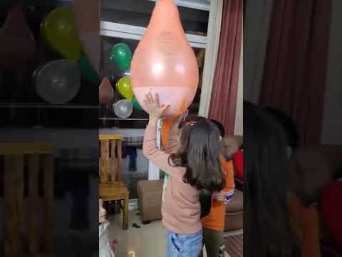 Birthday  Balloon popping 😱😱😱 #balloon #popping