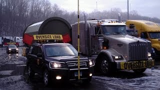 preview picture of video 'pilotcar.tv™ - 15' 2 Steel Utility Tower Section Columbia-Sparta NJ Patriot Certified Pilot Cars'