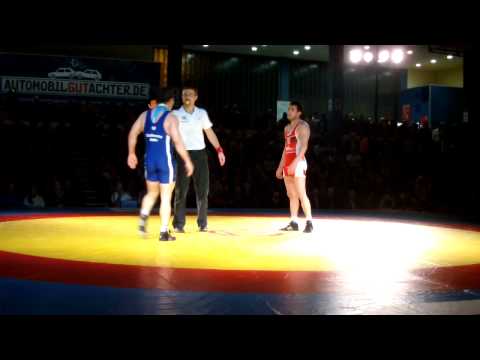 Freistil 74kg Kiril Terziev - Marius Atofani 3:0 PS 1:0 1:0 1:0