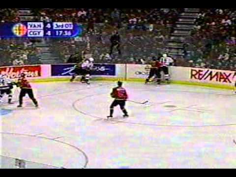 2004 WCQF Canucks v Flames Gm6 (Part 5 of 5)