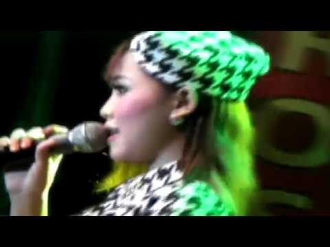 Reni Ananta   Loro Ati   The Rosta Live Kanigoro Blitar 2017