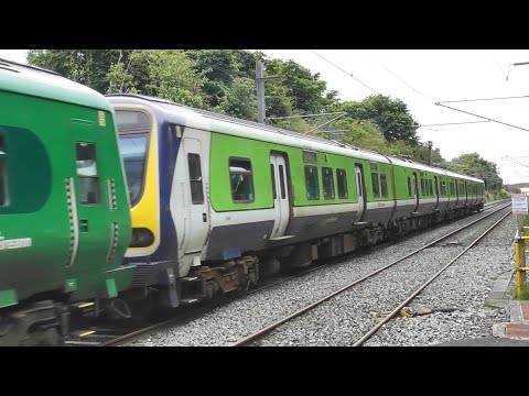 Irish Rail 29000 Class Commuter Train 29104 - Portmarnock Station, Dublin