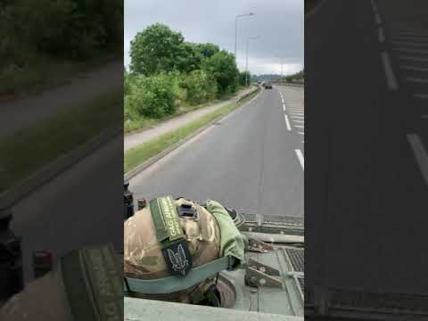 Cvrt stormer tank driving home from the Landrover show road legal tank Uk